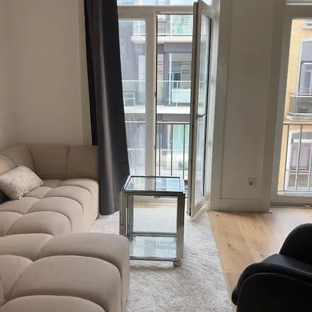 1 Bedroom 2 Floor In Vrijheidstraat 3 Apartment *